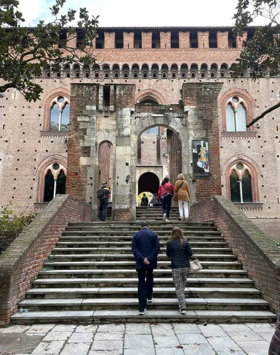 Castello Visconteo di Pavia, quali i tesori che aspettano i visitatori. Cosa nasconde davvero?