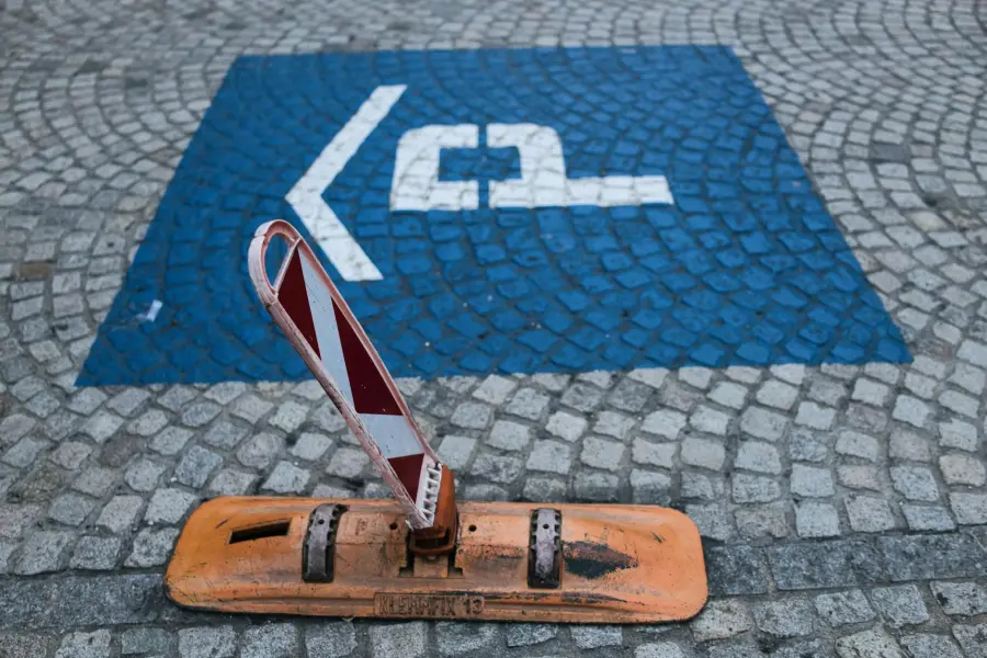 Come parcheggiare a Pavia: zone a pagamento, parcheggi gratuiti e ZTL