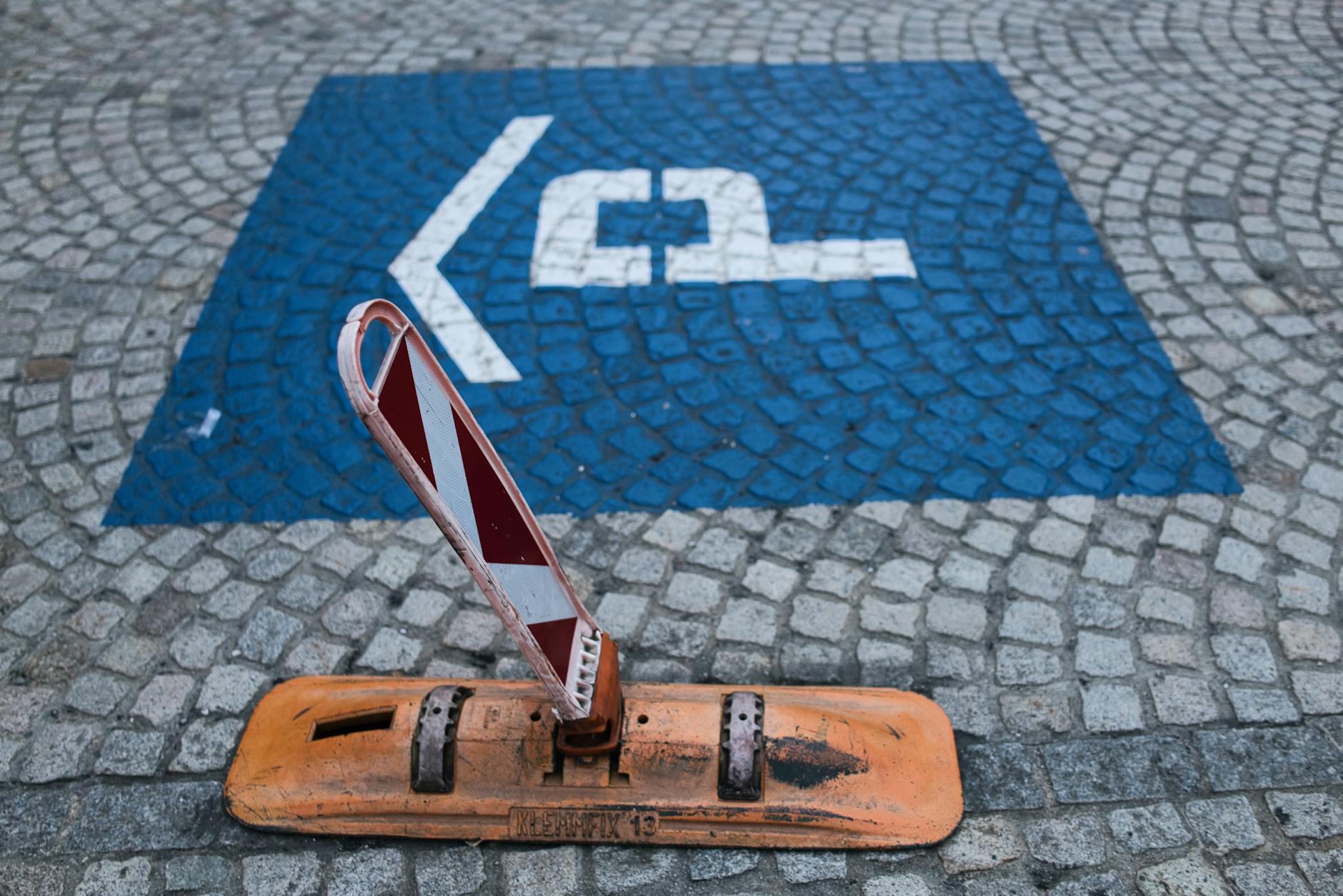 Come parcheggiare a Pavia: zone a pagamento, parcheggi gratuiti e ZTL