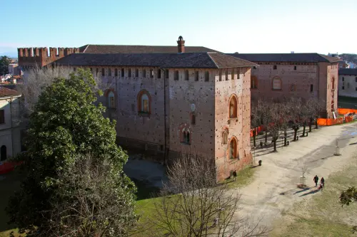 I castelli della provincia di Pavia: quali visitare e come organizzare un tour