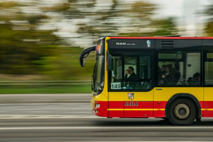 Trasporti pubblici a Pavia: autobus, treni e bici