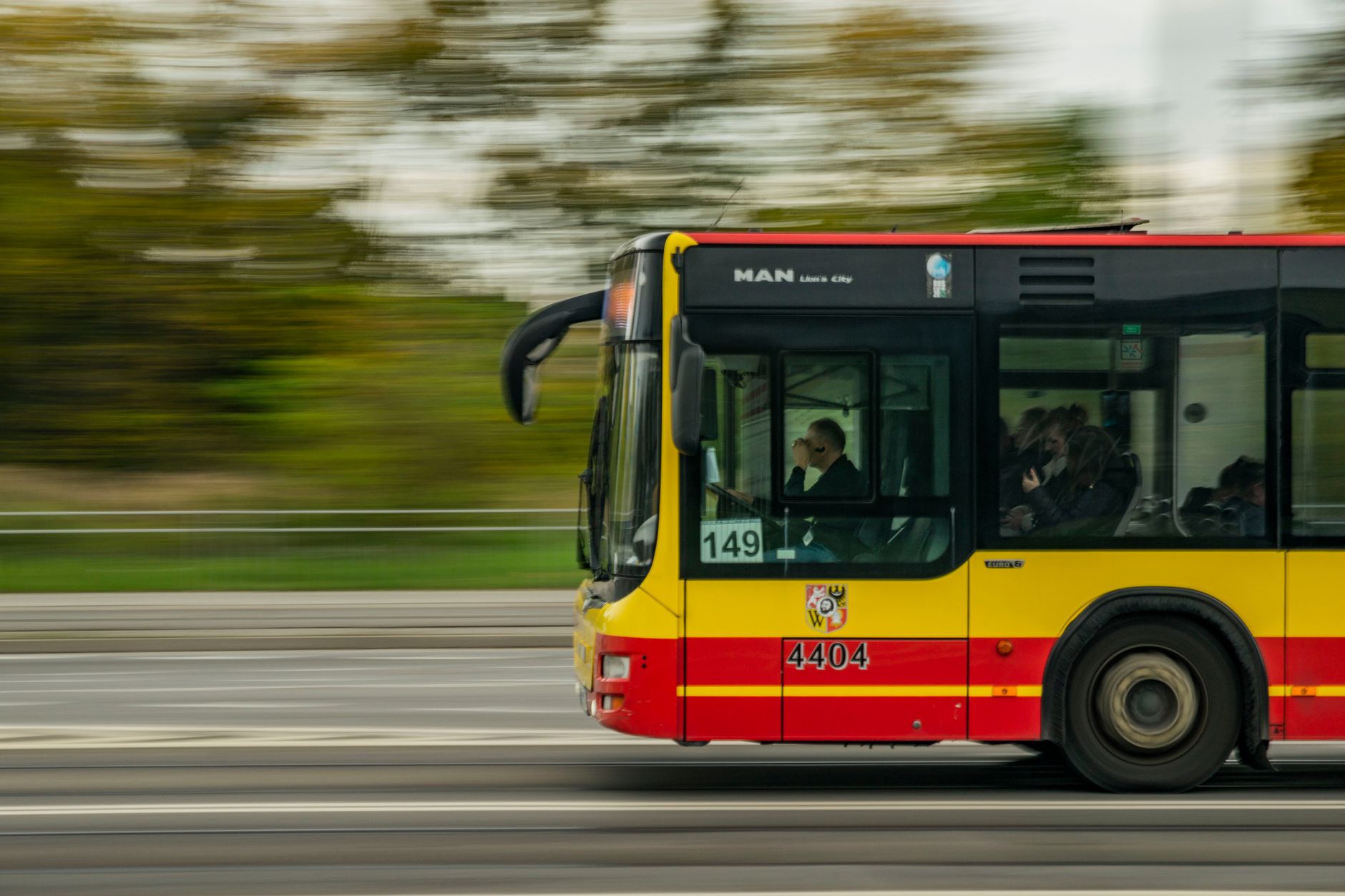 Trasporti pubblici a Pavia: autobus, treni e bici