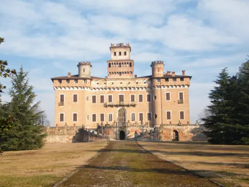 Chignolo Po Pavia: castello e cosa vedere nel borgo